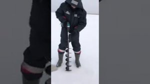 3000 руб. Китайский шуруповерт для ледобура с алиэкспресс