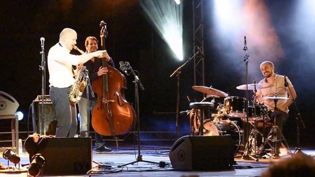 STEFANO DI BATTISTA смотреть онлайн