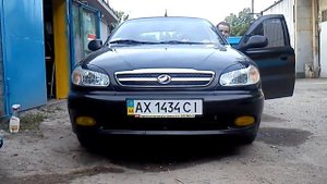 Lanos желтые туманки с ксеноном