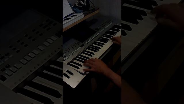 Maks Grez YAMAHA PSRs 900 смотреть онлайн