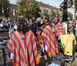 Индейцы из Перу в Воронеже (с вокалом и акустической гитарой)