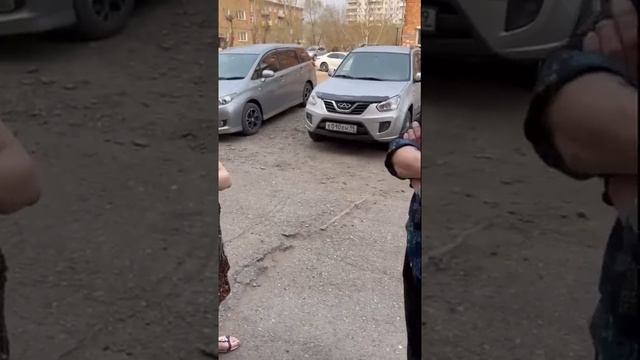 ИРИШКА ГОТОВИТ ШИКАРНЫЙ ОБЕД смотреть онлайн