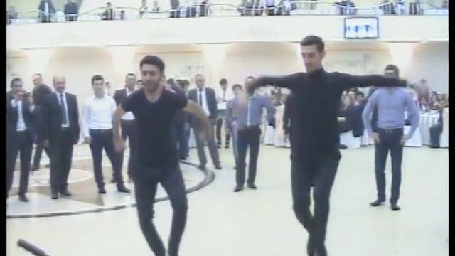 Ceyhun Dagli, nagara Eka qosa nagara Talant qrupu !!! www.domik.az смотреть онлайн