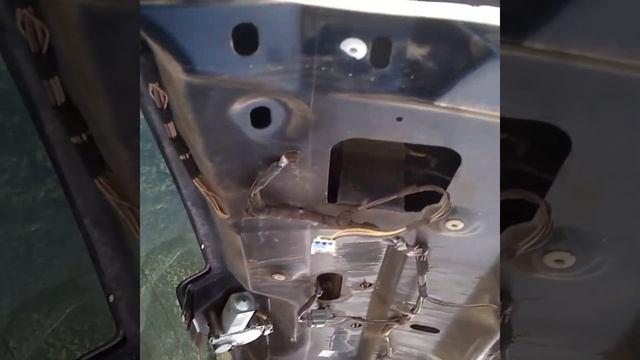 Крайслер Вояджер. Задний дворник от Калины. смотреть онлайн