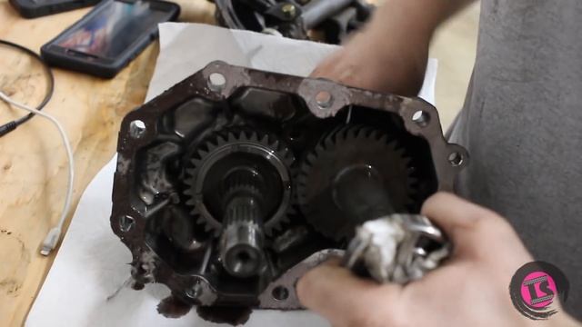 Subaru RWD Conversion! | Impreza Drift Car Build смотреть онлайн