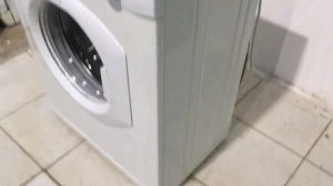 Стиральная машина Ariston AVSL 109