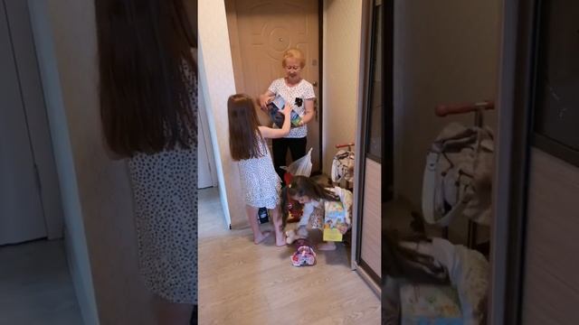 День рождения Лизы в кафе Андерсон смотреть онлайн