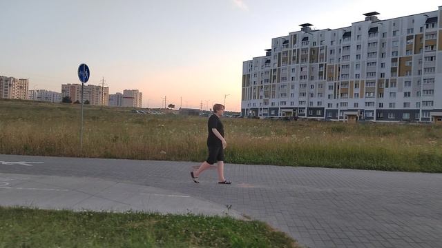 Пукнул