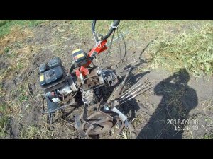 Копка картофеля мотоблоком Угра НМБ 1Н 2018 Часть 1