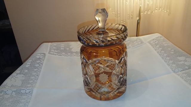 Вазы из цветного стекла. Аметистовое стекло. смотреть онлайн