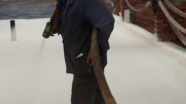 утепление кровли снаружи  пенополиуретаном и покрытие полимочевиной