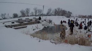 ловля осетра зимой