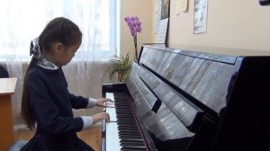 Те Ангелина 7 лет,  И.Кюффнер  Ариетта и чешская народная песня "Аннушка"