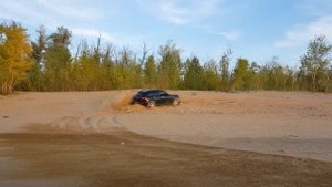 Инфинити fx45 по песку