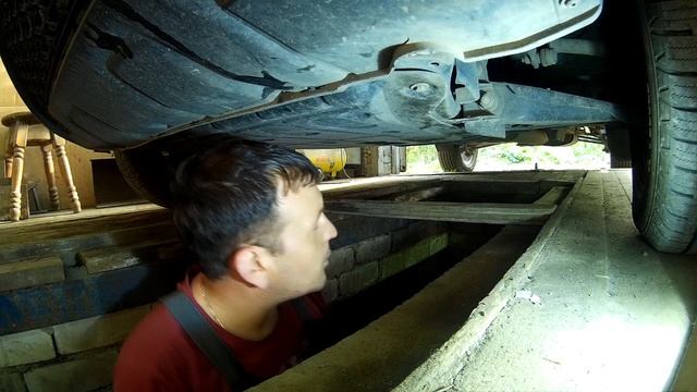 Замена масла в двигателе  RENAULT DUSTER 2.F4R Какой масляный фильтр устанавливать.