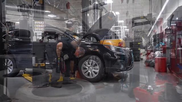 Budds' Subaru Service Drive Through смотреть онлайн
