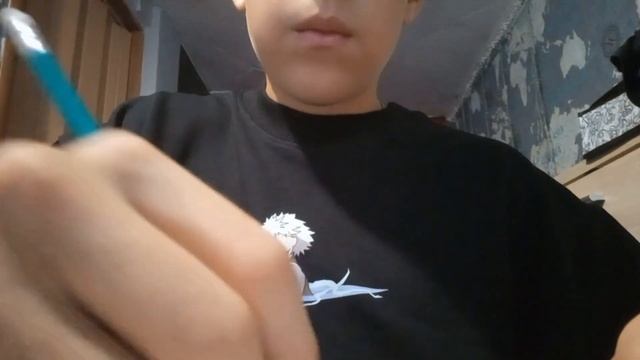 ASMR таппинг по случайным предметам из комнаты | первое видео смотреть онлайн