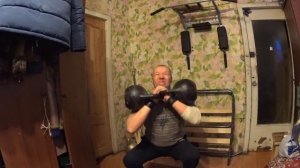 Приседание с гирями 24кг на груди Проба