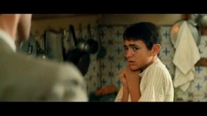 Мне уже стыдно ходить в коротких штанах ("Малена/Malèna", 2000)