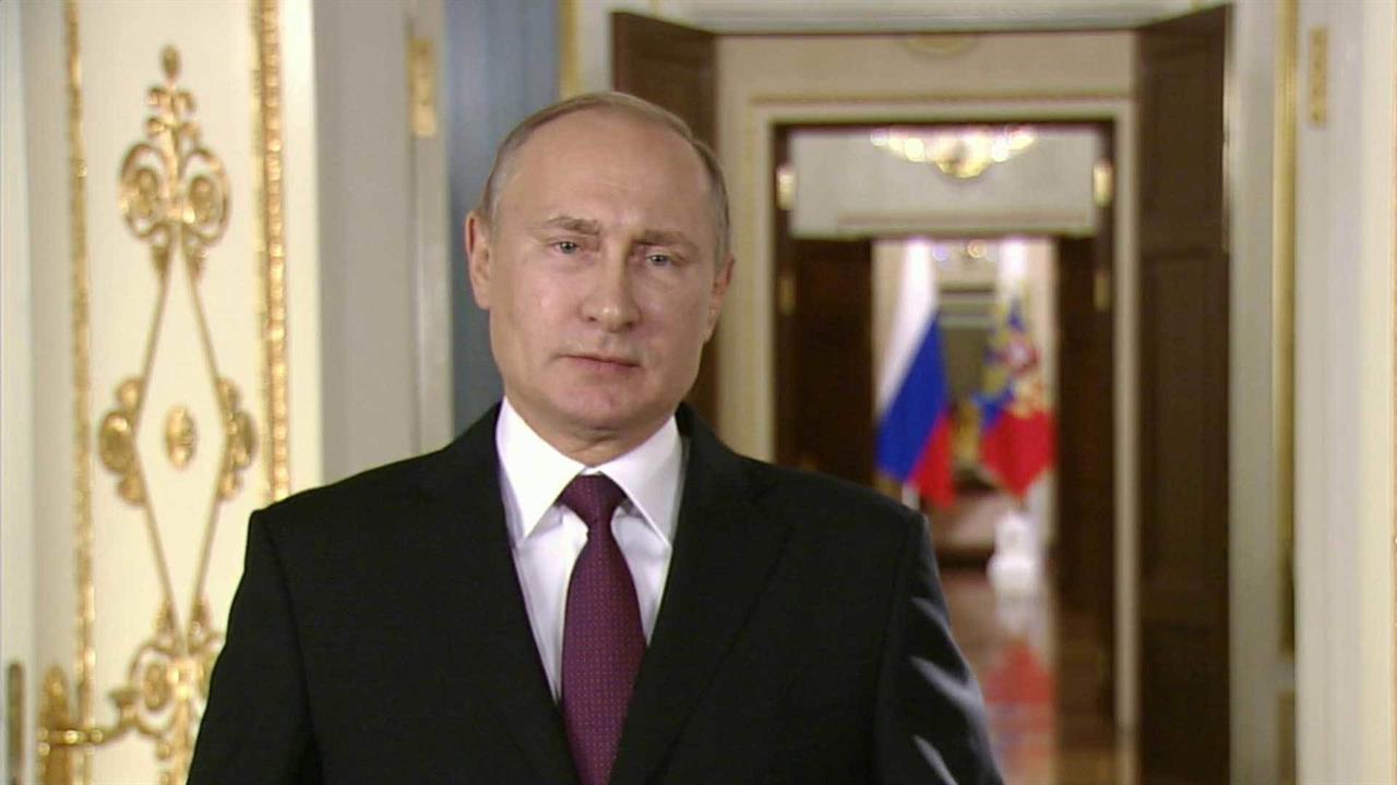 Видео президента. Путин Владимир Владимирович в Кремле. Путин Владимир Владимирович на фоне Кремля. Фото Путина 2017. Москва Кремль Путин.