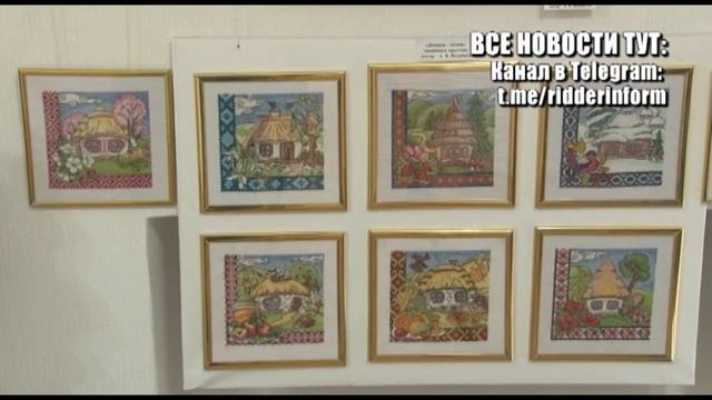 Выставка Волшебный мир творчества Ирины Недобитко в ДК