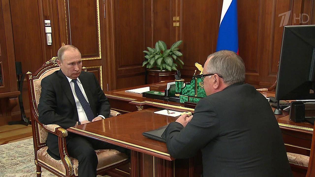 Развитие ипотеки и финансирование строительства жилья обсудил Владимир Путин с председателем ВТБ