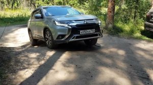 аутлендер 3 рестайлинг