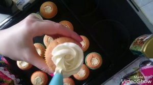 Шапочка крема для капкейка