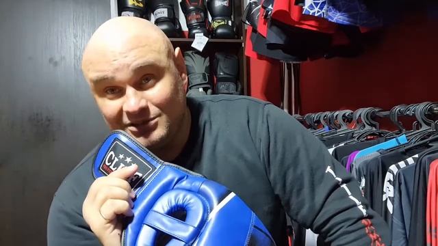 Шлем Full Face от Cliff смотреть онлайн