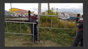 Монтаж перильного ограждения с помощью сваебойной установкой