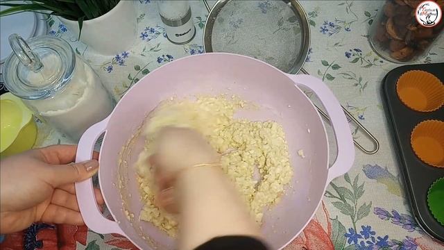 Рождественские творожники с малиной и сыром. смотреть онлайн