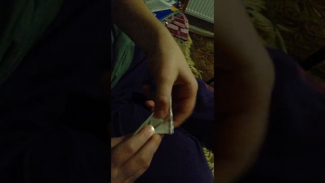 Снежинка из фольги. Поделки из бумаги. смотреть онлайн