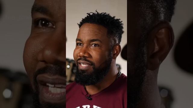 Is Michael Jai White beating Mike Tyson in a boxing match? 🤔 #michaeljaiwhite #miketyson #boxing смотреть онлайн