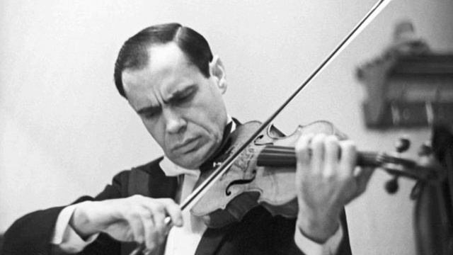 Brahms: Hungarian Dance No 17 Leonid Kogan violin Naoum Walter piano