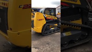 Гусеничный мини погрузчик New Holland C227