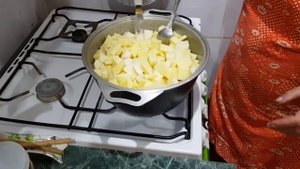 Тушеная картошка с мясом