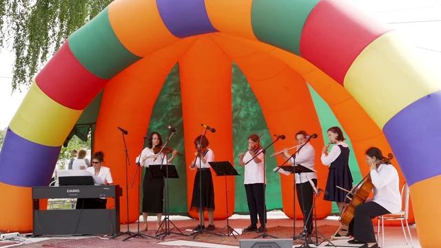 Инструментальный ансамбль старших классов "ДМШ №2" смотреть онлайн