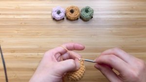 How to Crochet a Mini Pumpkin Amigurumi - Easy Crochet Tutorial and pattern