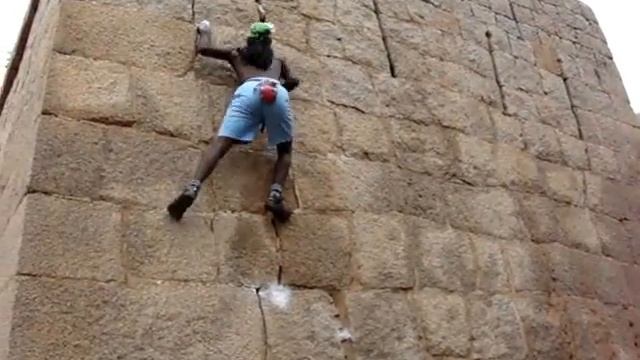 Indian Spiderman Kothi Rama (Monkey Man) смотреть онлайн