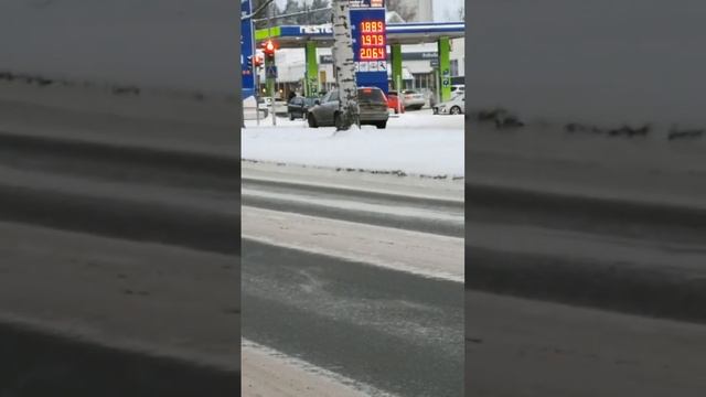 ценны на бензин и дизель в Финляндии — смотреть онлайн видео, бесплатно!