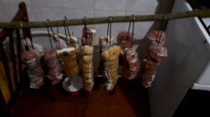Копчение в домашних условиях, Копченое мясо и сало в коптильне из бочки своими руками , очень прост