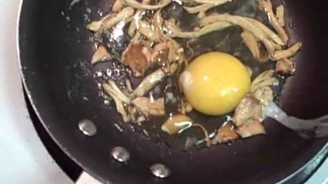 Mushroom Hunting - Pacific NW - Chanterelles - 4 of 4 смотреть онлайн