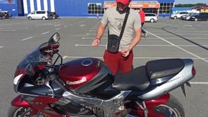 Обзор Kawasaki ZX9 R