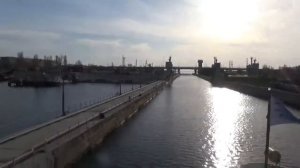Шлюзы в Балаково в сторону Саратова на Волге - теплоход Русь Великая 2017 навигация 01.05.17