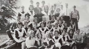 Когда уйдем со школьного двора.