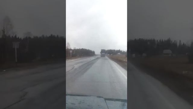 Еще один профессионал на дороге смотреть онлайн