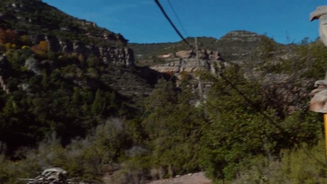 Ходим по горам в Испании смотреть онлайн