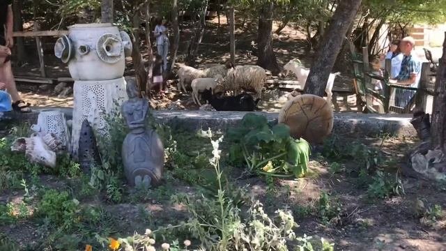 В Ялте с детьми/Маленькая ферма/детям любого возраста