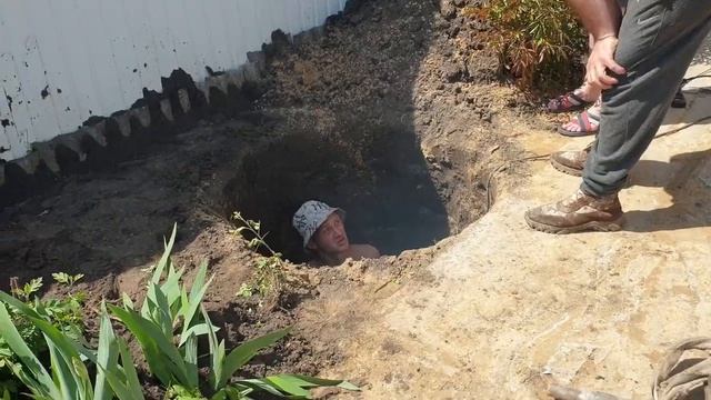 Дополнительная дренажная яма смотреть онлайн