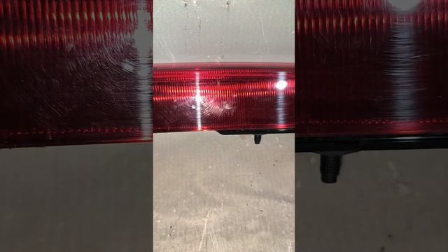 31974 Фонарь задний центральный / отражатель KIA Rio 4 2020- седан смотреть онлайн